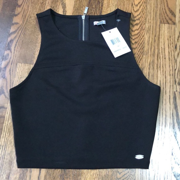 Guess crop top - Picture 1 of 3